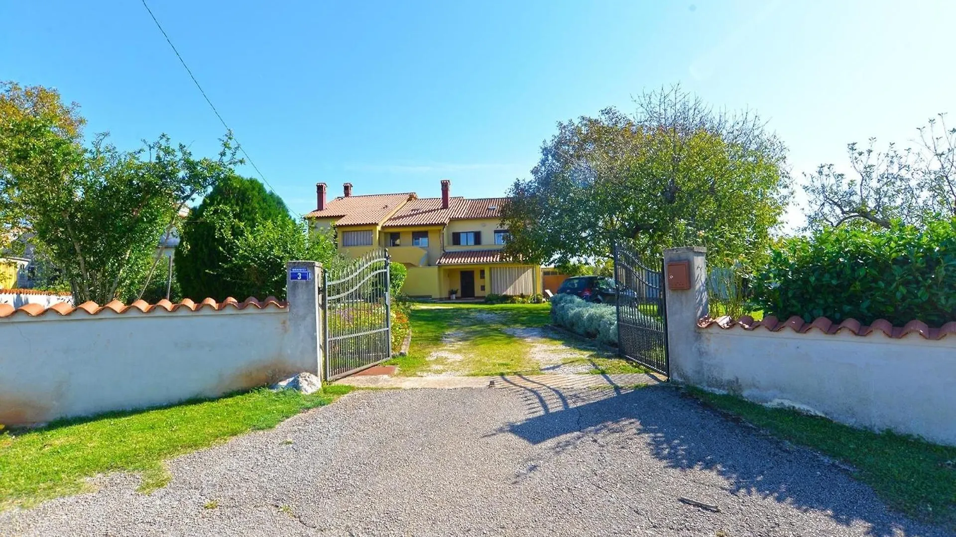 Ferienhaus Fuer 7 Personen Ca 120 Qm In Grandici, Istrien Bucht Von Rasa